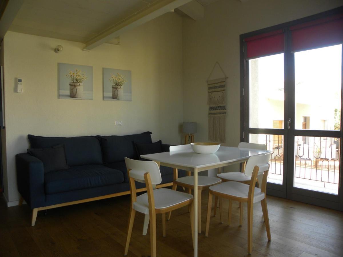 Petra Magica Apartment San Pantaleo Ngoại thất bức ảnh