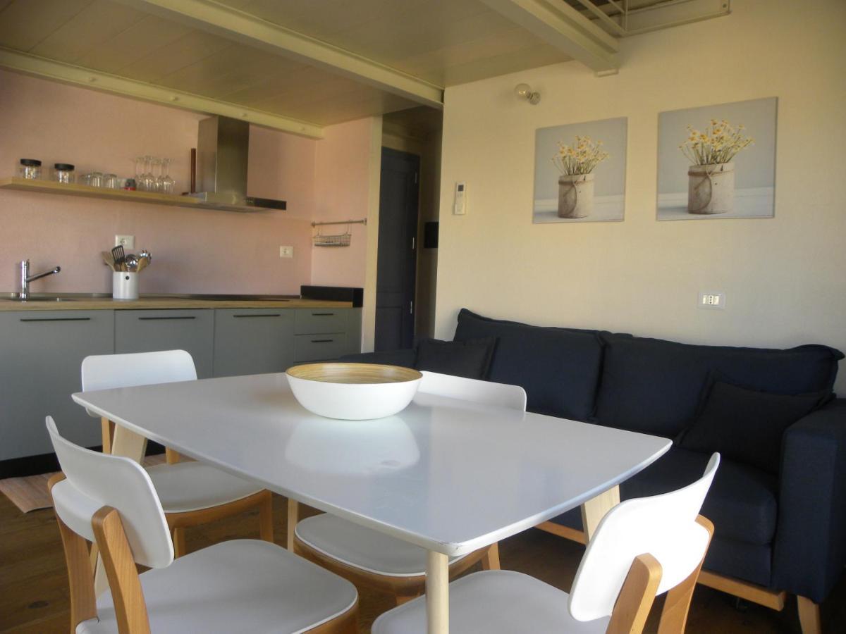 Petra Magica Apartment San Pantaleo Ngoại thất bức ảnh