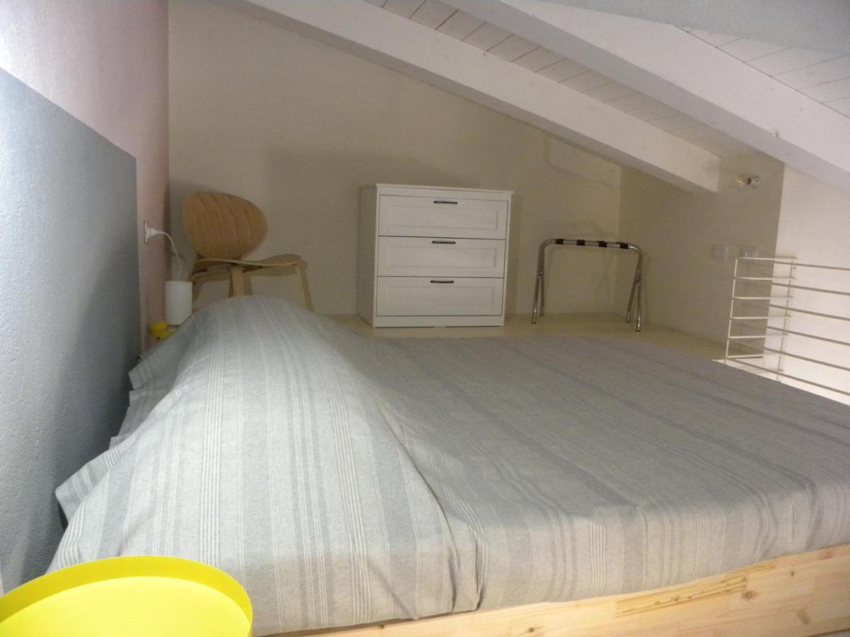 Petra Magica Apartment San Pantaleo Ngoại thất bức ảnh